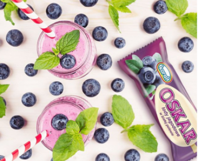 LODY  OSKAR  JAGODA  W  BIALEJ  CZEKOLADZIE 90ml. (30szt.)