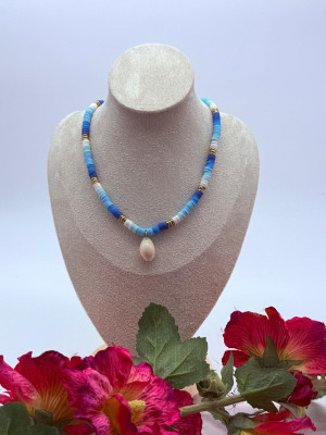Blauwe kralenketting